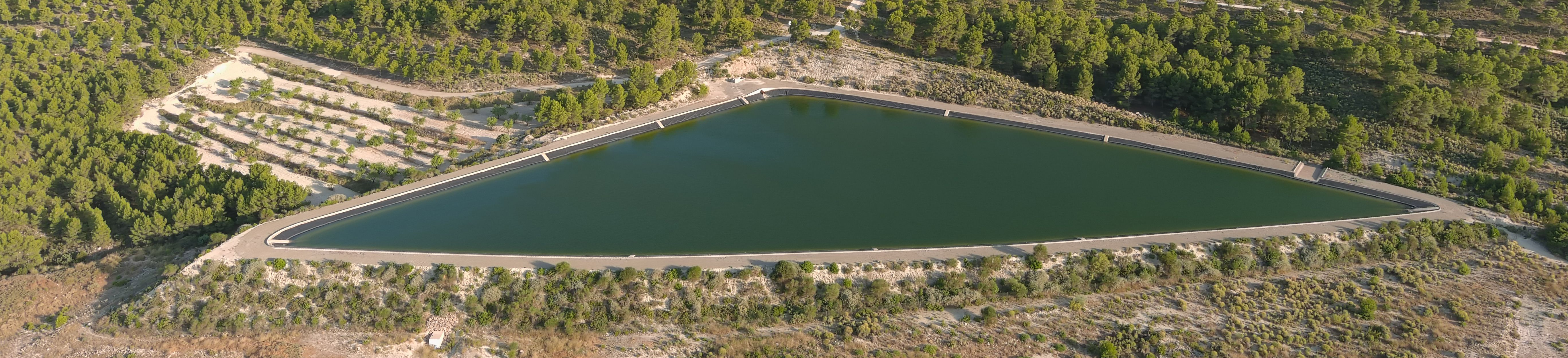 Embalse y entorno